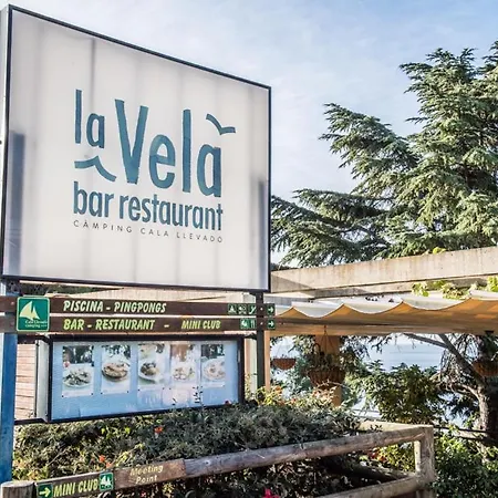 Campingplatz Camping Sunissim Cala Llevado 4 By Locatour Tossa de Mar
